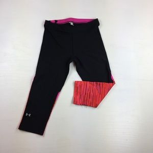 Under Armour medium running work out capris